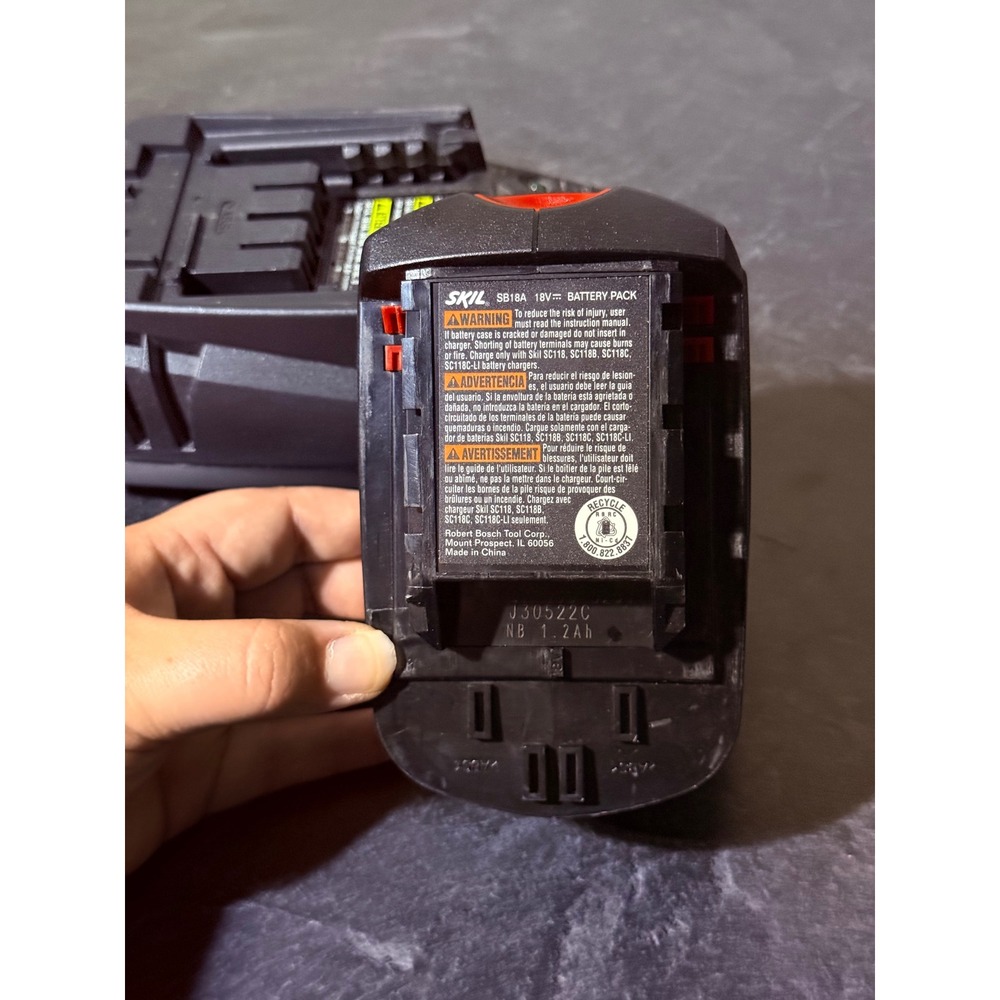 Skil SC118 9.6V-18V Battery Charger w/ SB18A 18V Battery Tested Working OEM - Picture 5 of 7